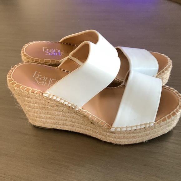 Franco Sarto wedge Heel White Slide. in Sandal Shoe Summer Wear NWT Sz 7 - Picture 4 of 7